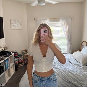 Monteau White Cap Sleeve Crop Blouse